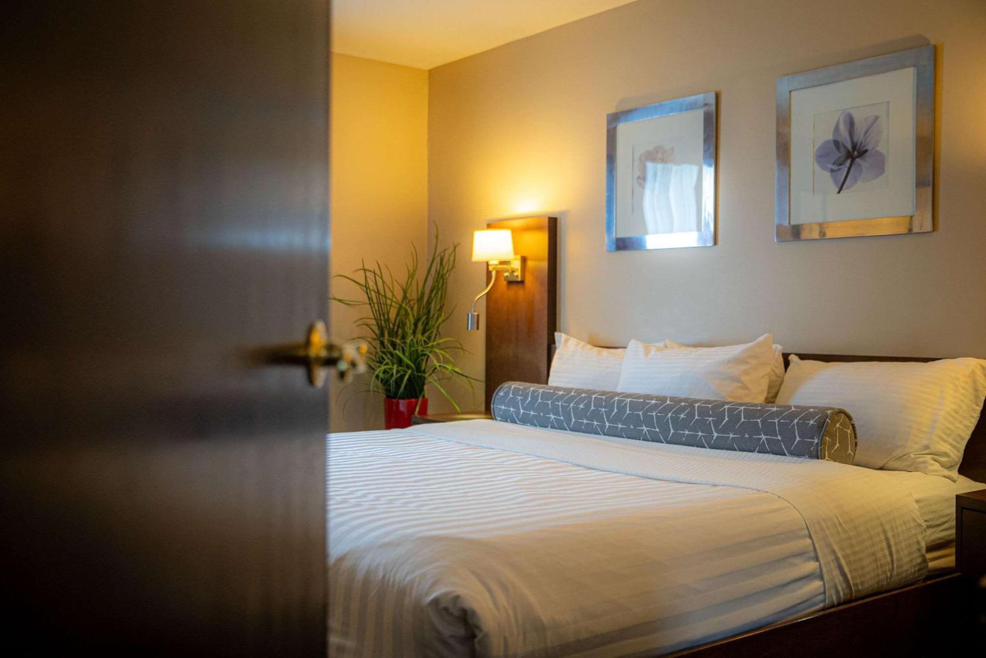Le Noranda Hotel & Spa, Ascend Hotel Collection Rouyn Exterior foto