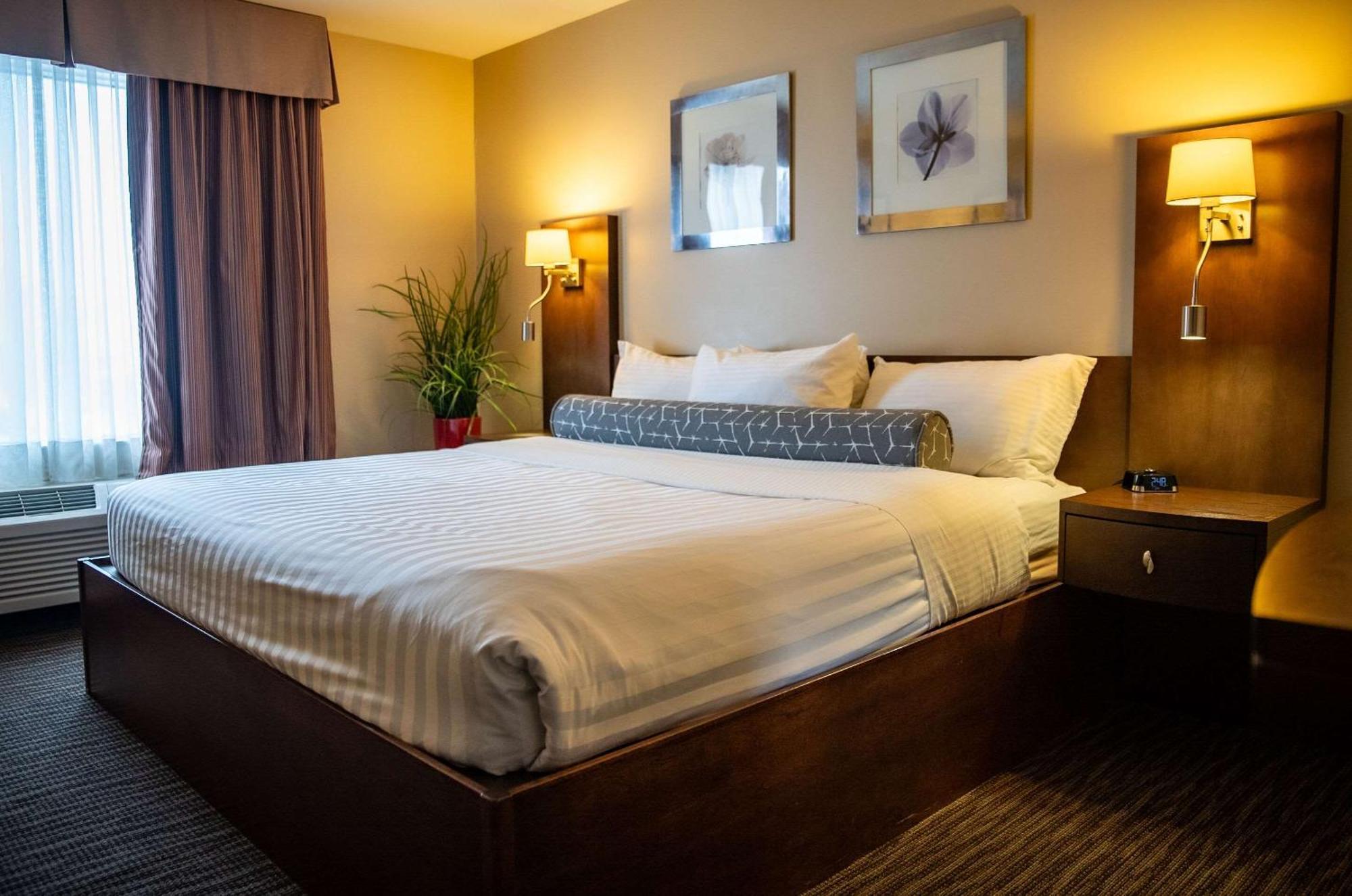 Le Noranda Hotel & Spa, Ascend Hotel Collection Rouyn Exterior foto