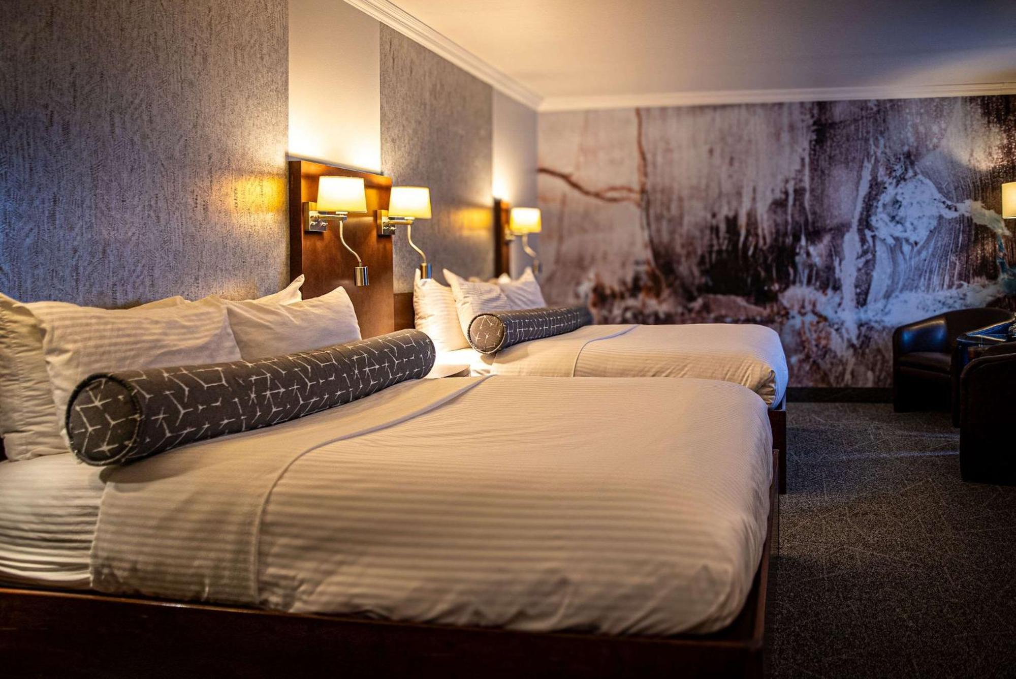 Le Noranda Hotel & Spa, Ascend Hotel Collection Rouyn Exterior foto