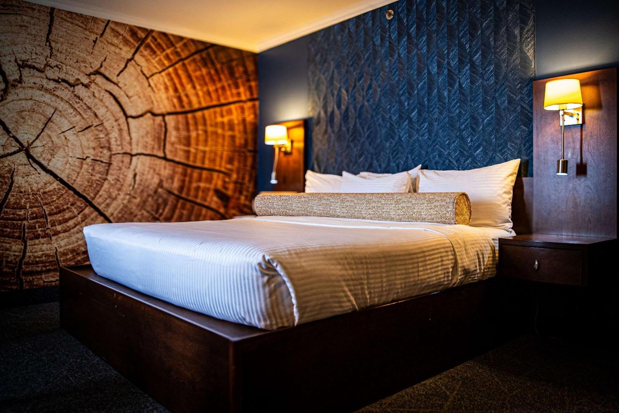 Le Noranda Hotel & Spa, Ascend Hotel Collection Rouyn Exterior foto